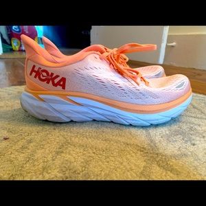 Hoka Clifton 8 Women’s